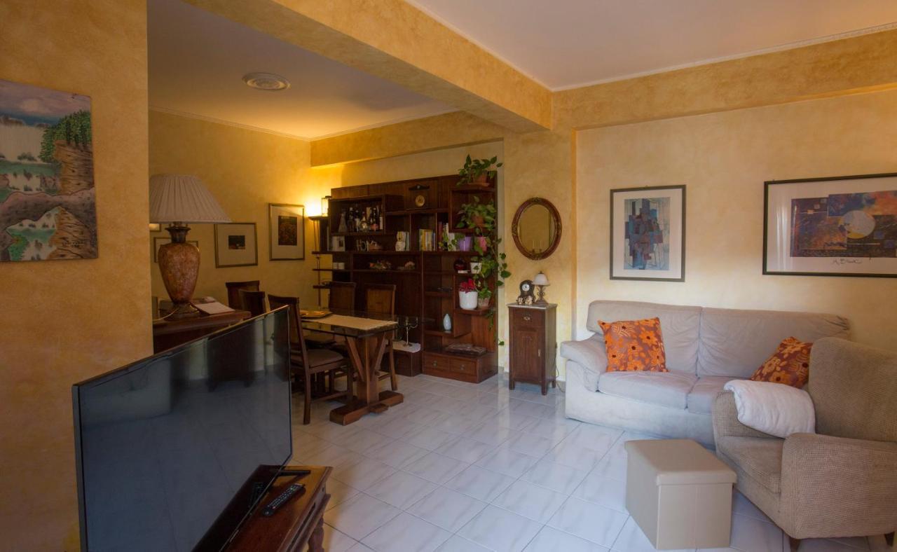 Bramasi House Apartment มิลาซโซ ภายนอก รูปภาพ